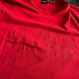 Red Hugo boss t